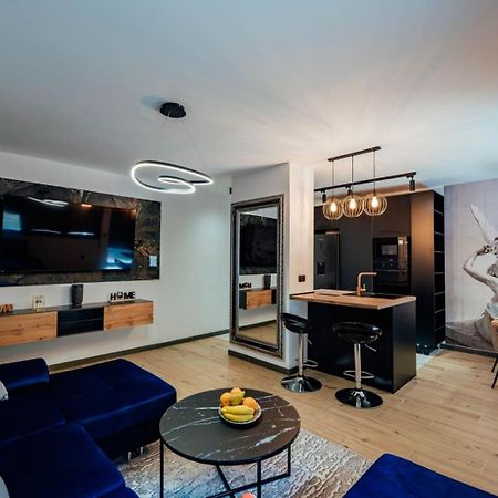 Black Queen Apartment Σπλιτ Εξωτερικό φωτογραφία
